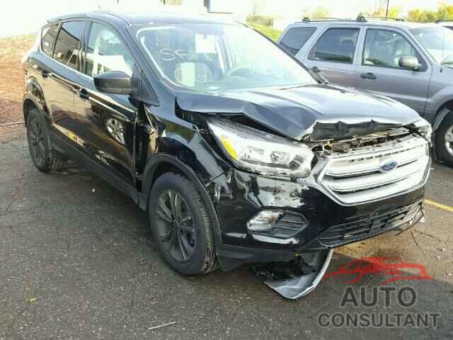 FORD ESCAPE 2017 - 1FMCU0GD1HUB01008