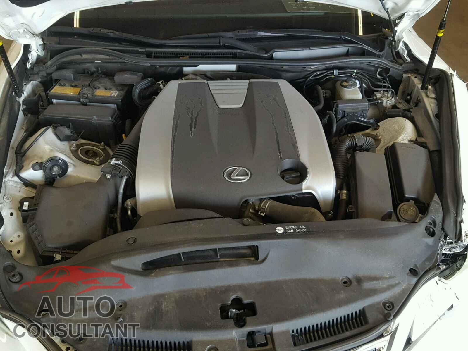 LEXUS IS 2016 - JTHCM1D29G5008595