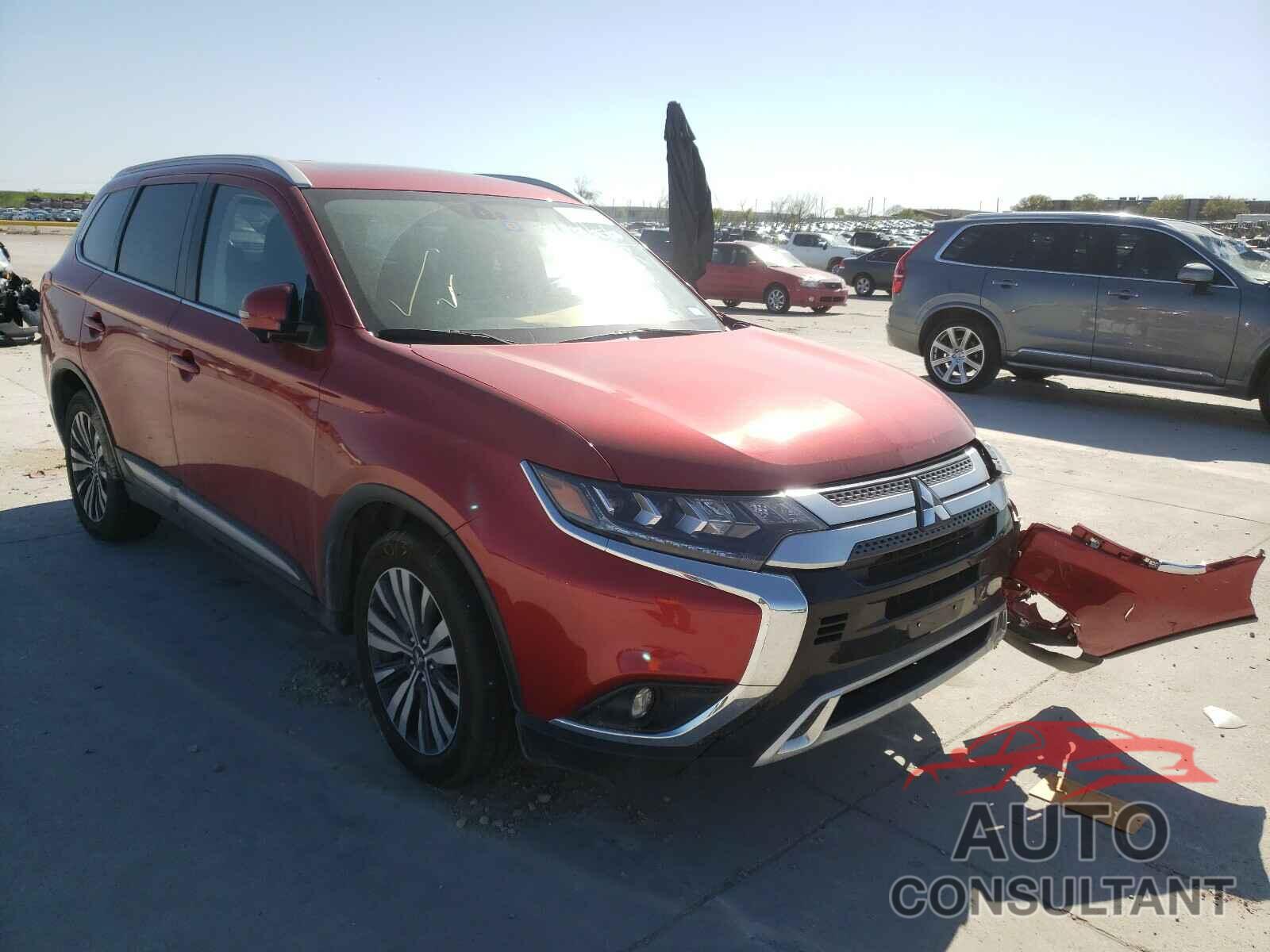 MITSUBISHI OUTLANDER 2019 - JA4AD3A3XKZ020705