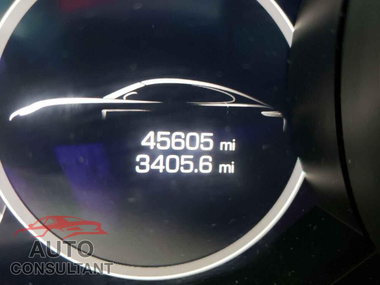 PORSCHE PANAMERA 2017 - WP0AA2A74HL102159