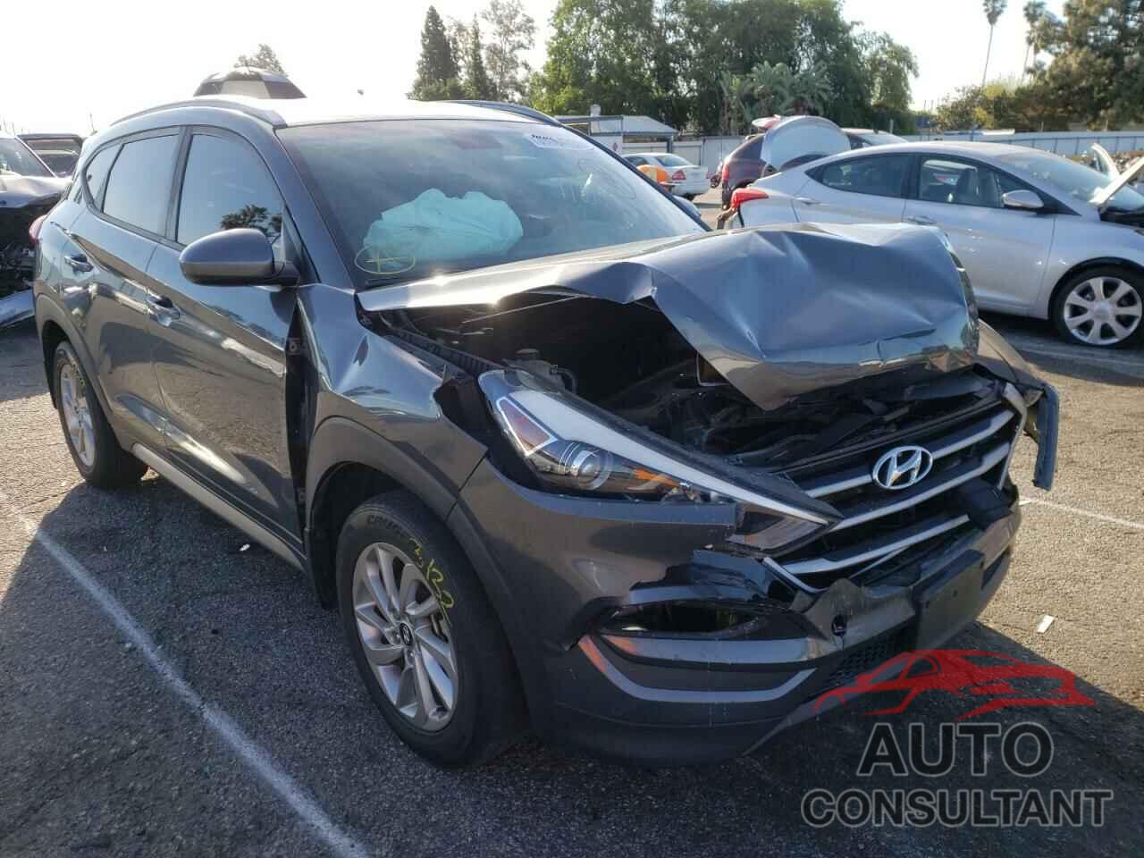 HYUNDAI TUCSON 2017 - KM8J33A40HU389544