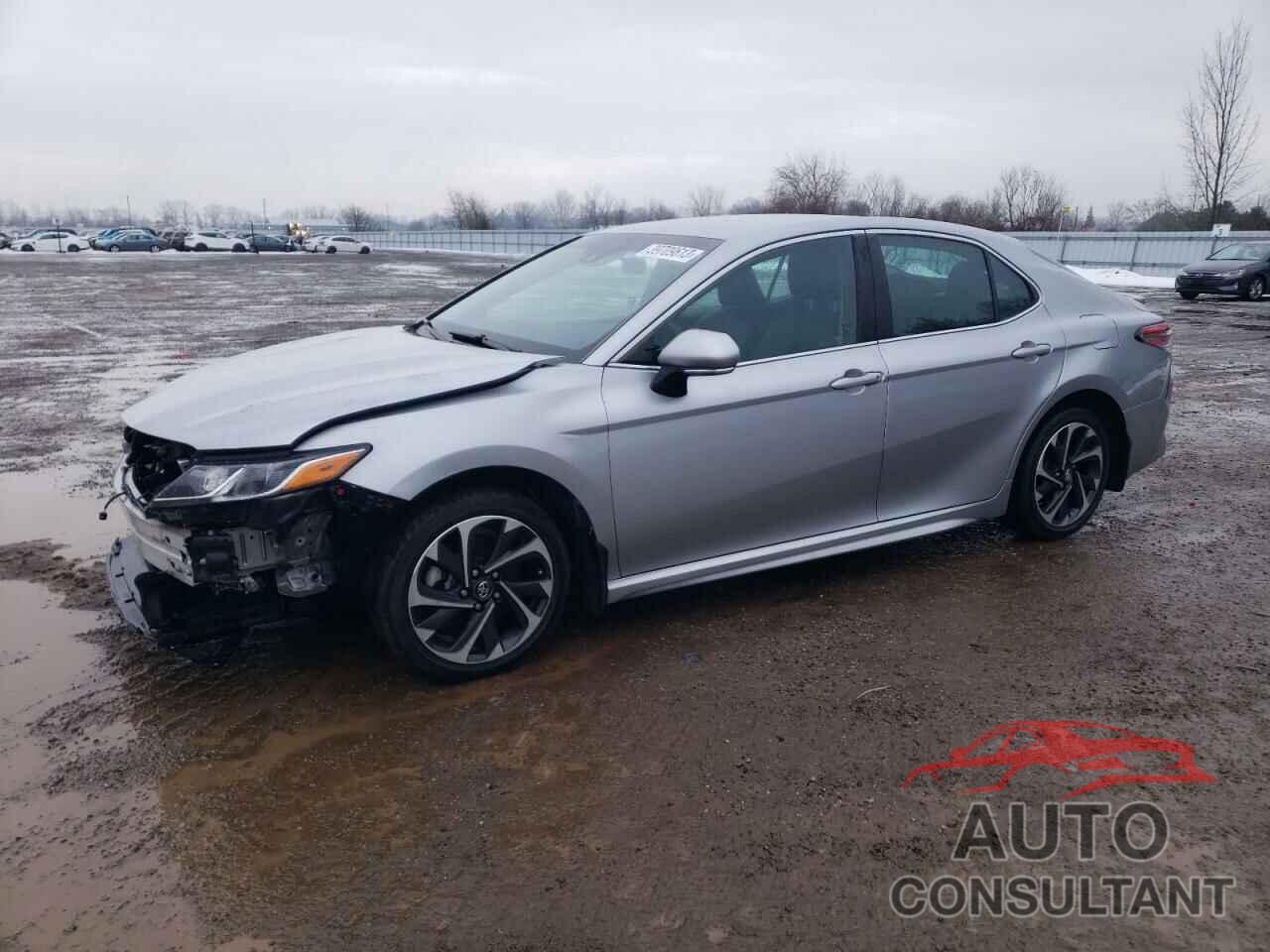 TOYOTA CAMRY 2018 - 4T1B11HKXJU075960