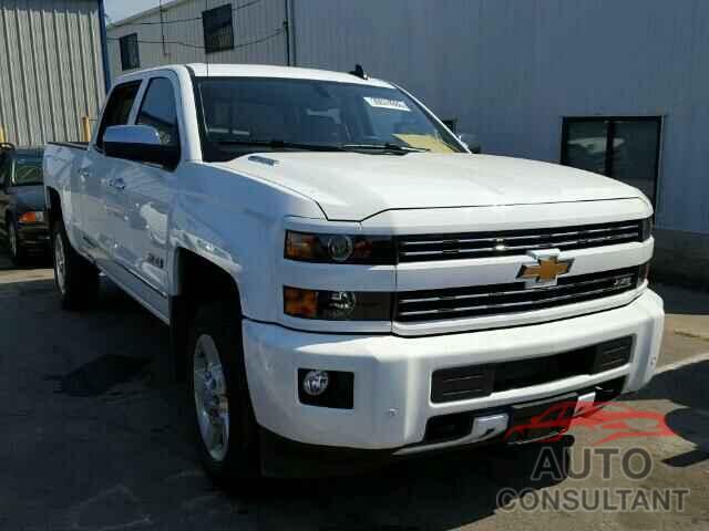CHEVROLET SILVERADO 2016 - 1GC1KWE88GF159095