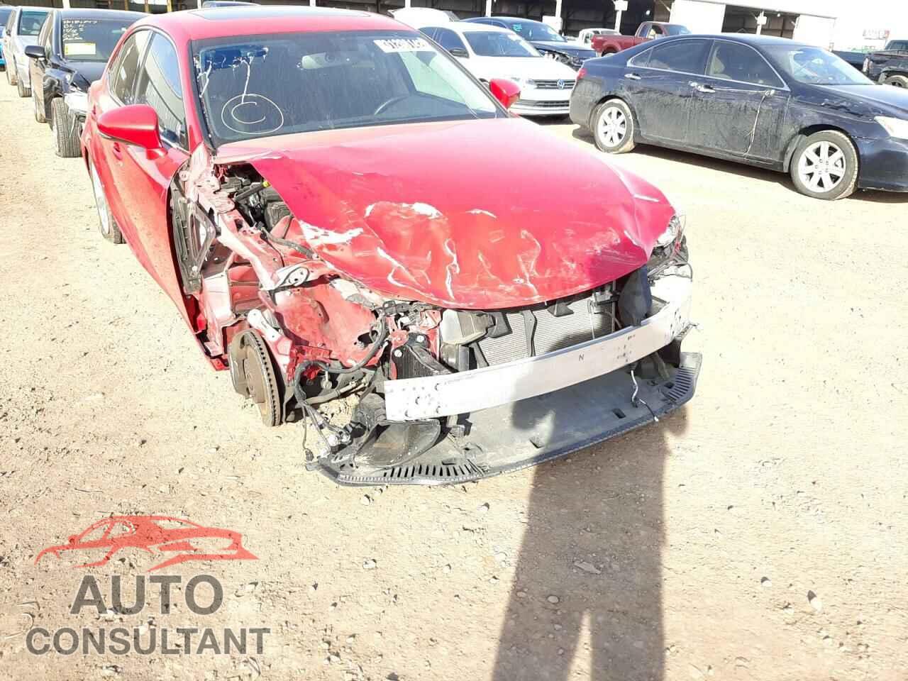 LEXUS IS 2016 - JTHBA1D20G5010305