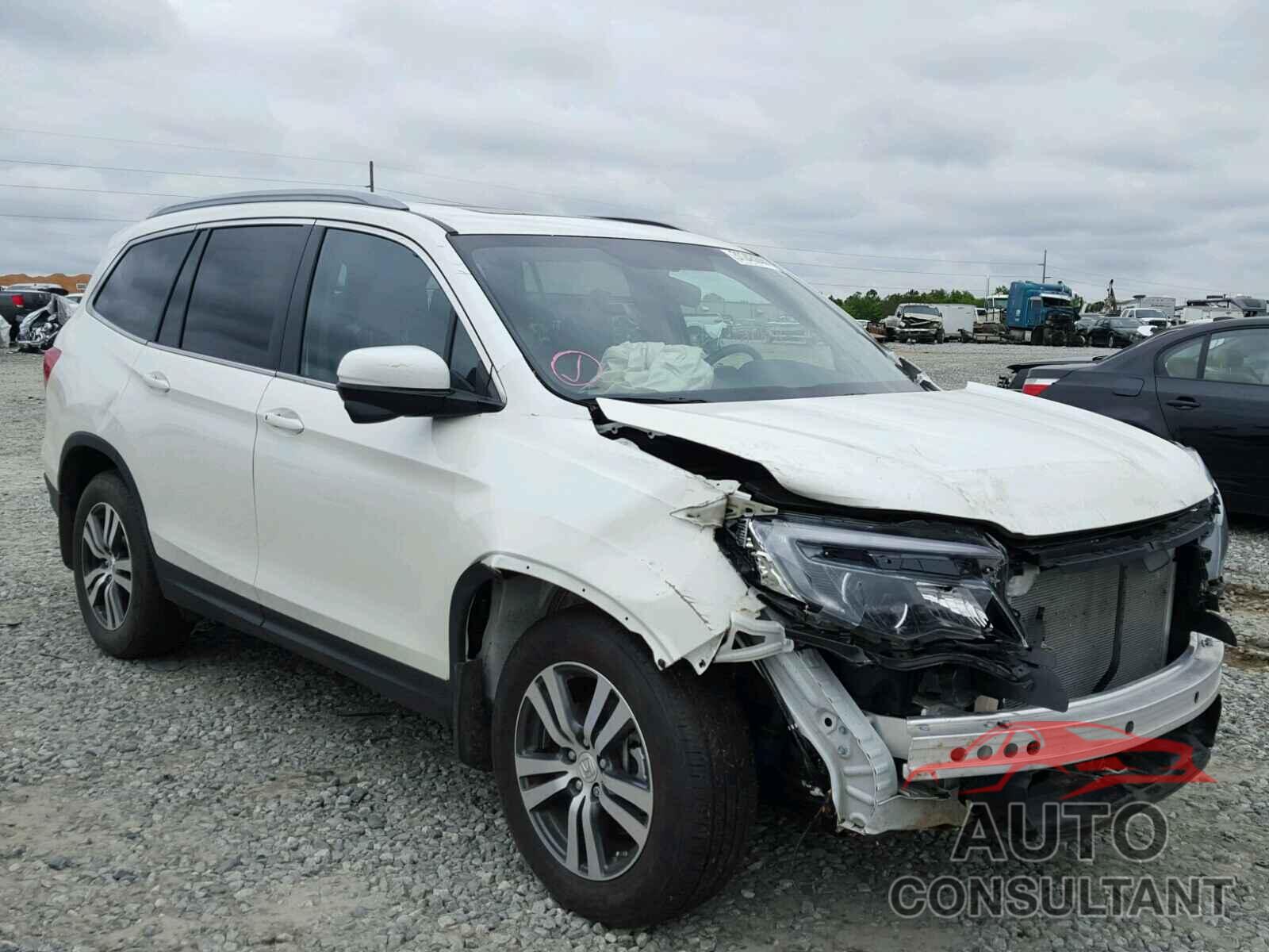 HONDA PILOT 2017 - 5FNYF5H70HB016700