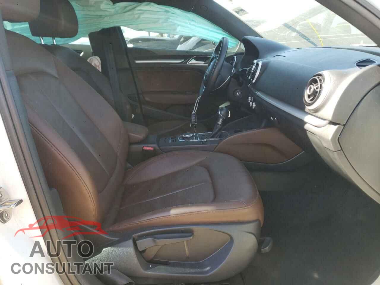 AUDI A3 2016 - WAUA7GFF8G1014458