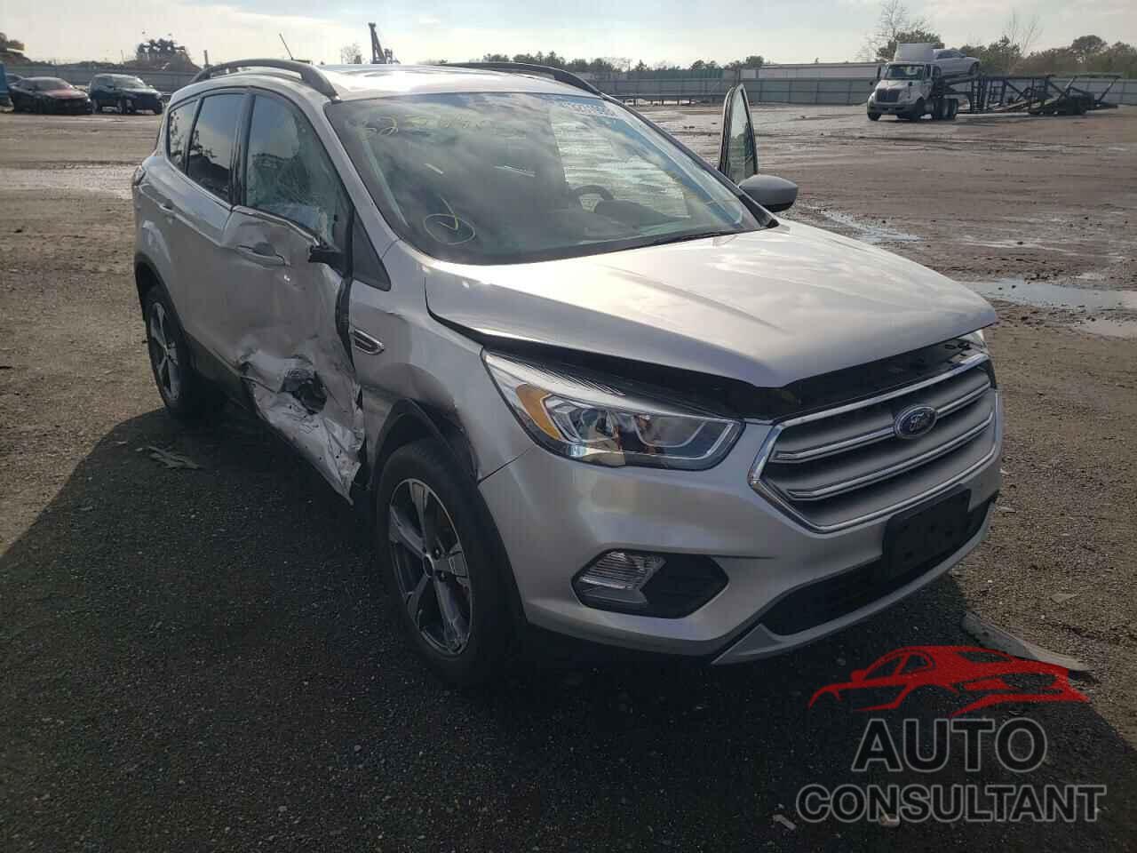 FORD ESCAPE 2017 - 1FMCU9GD5HUB22464
