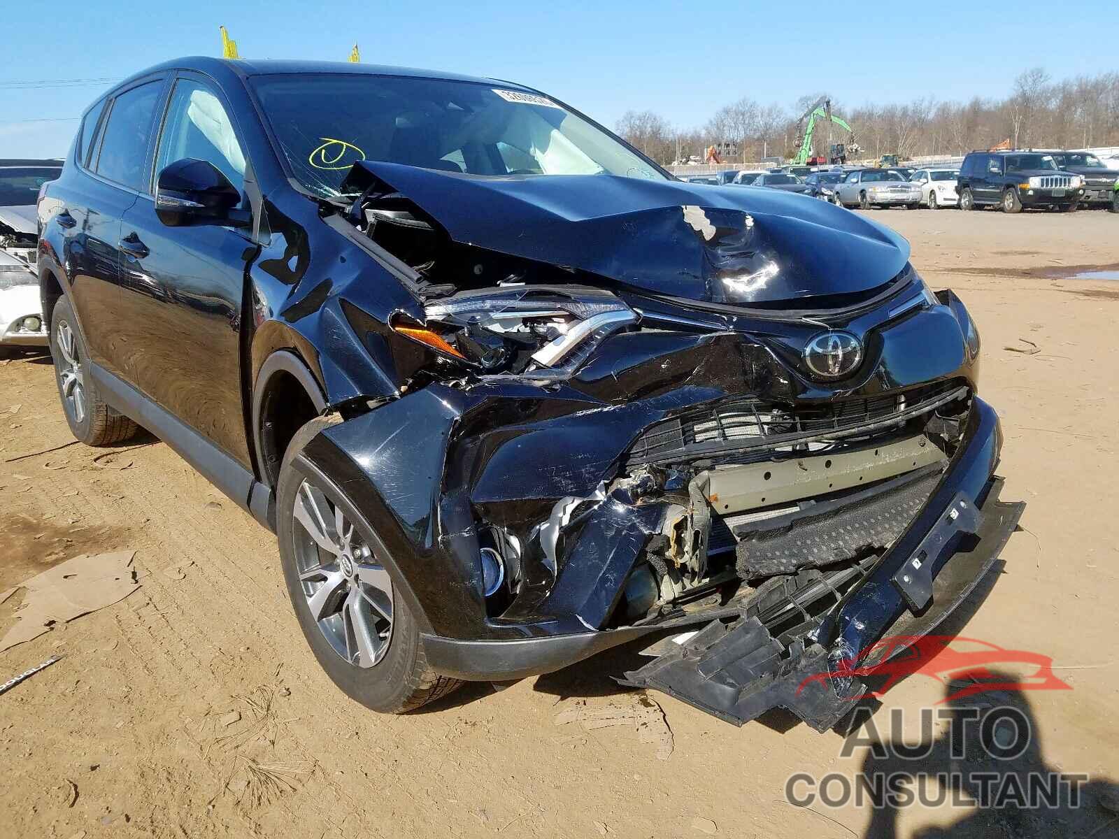 TOYOTA RAV4 2018 - 3VWC57BU6KM062040