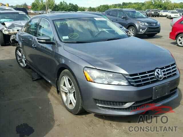 VOLKSWAGEN PASSAT 2015 - 1VWBV7A37FC051561