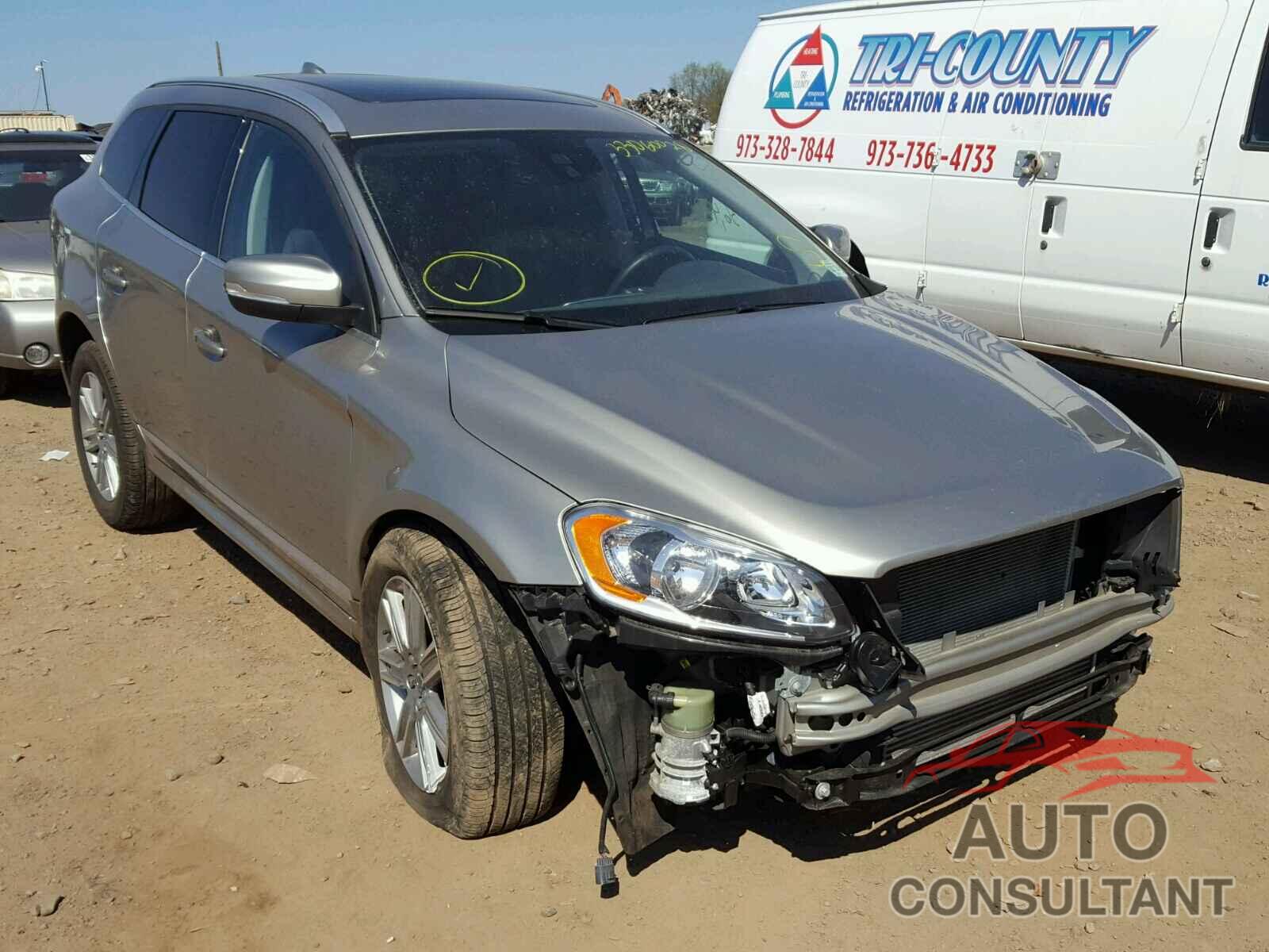 VOLVO XC60 2016 - YV4902RK0G2813583