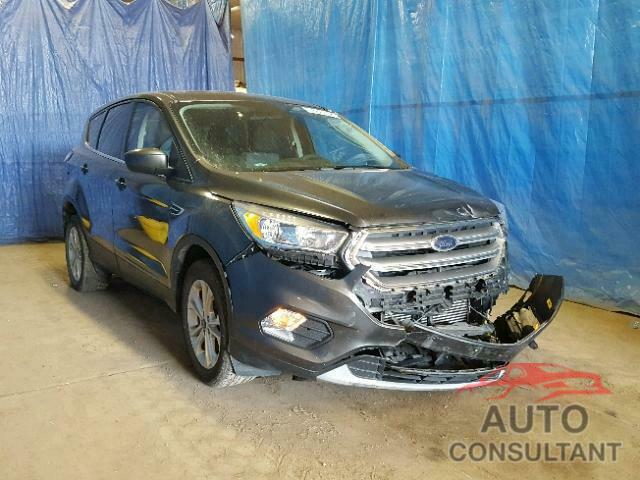 FORD ESCAPE 2017 - 1FMCU9G93HUD44979