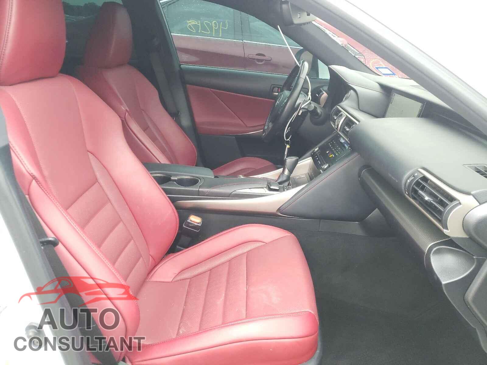 LEXUS IS 2017 - JTHBA1D21H5048210