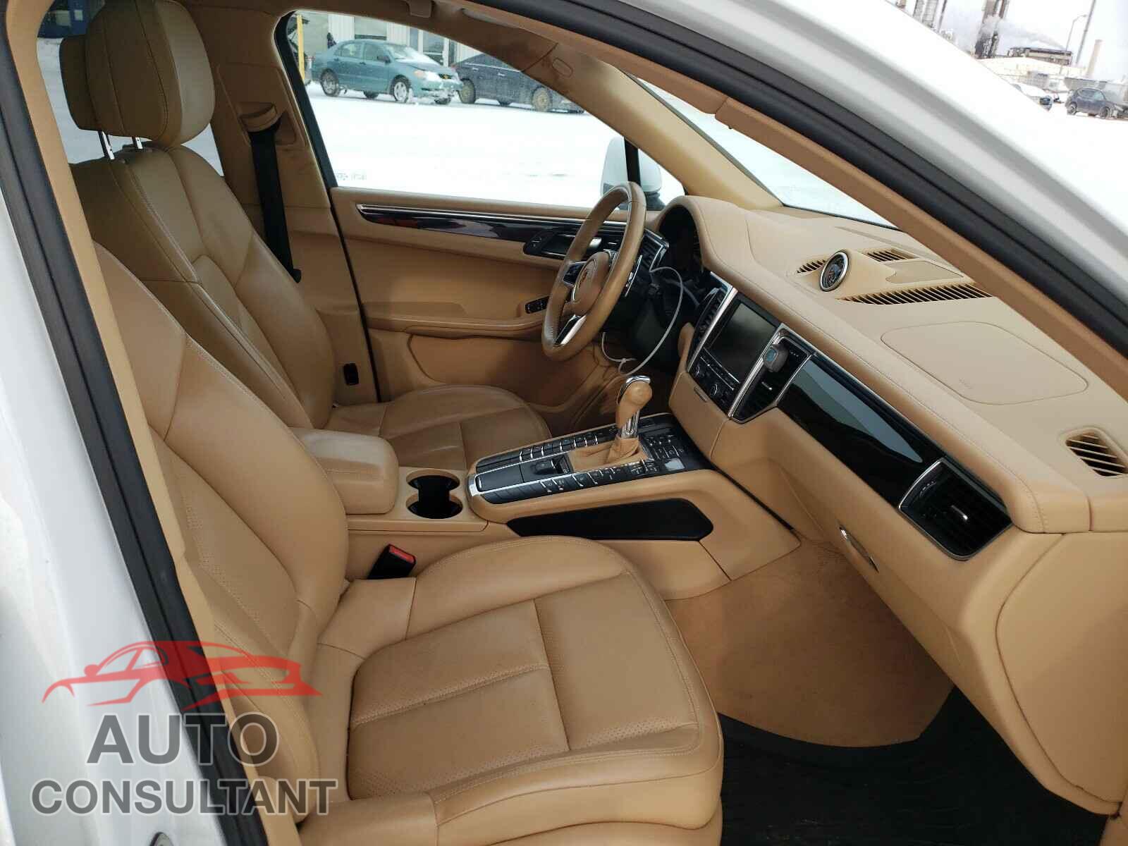 PORSCHE MACAN 2016 - WP1AB2A55GLB49922