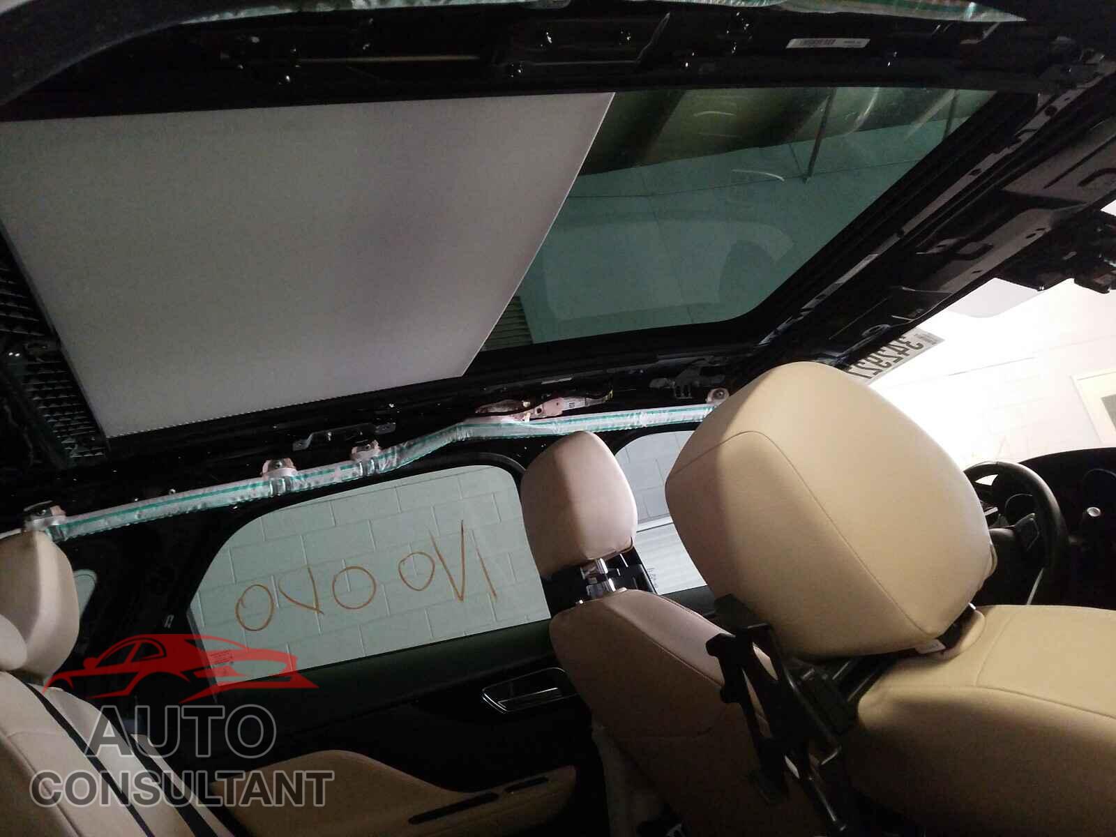 JAGUAR F-PACE 2017 - SADCJ2BV3HA050352