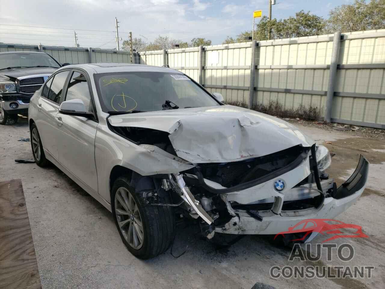 BMW 3 SERIES 2018 - WBA8A3C51JA494449