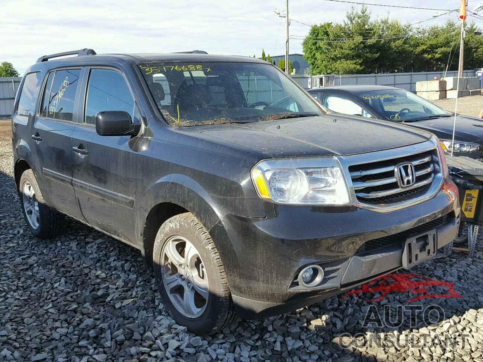 HONDA PILOT 2015 - 5FNYF4H60FB035262