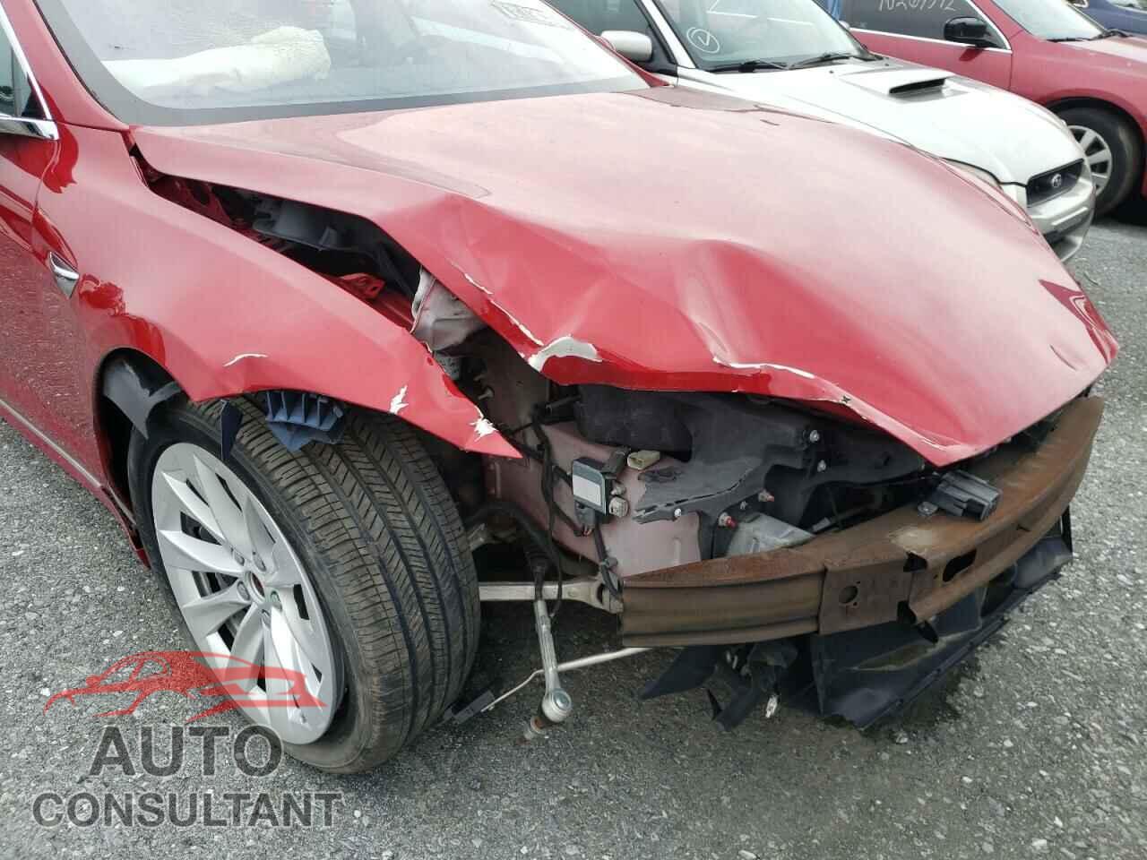 TESLA MODEL S 2018 - 5YJSA1E26JF246155