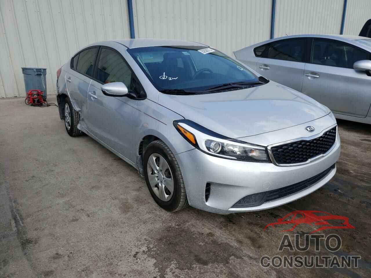 KIA FORTE 2018 - 3KPFK4A78JE229848