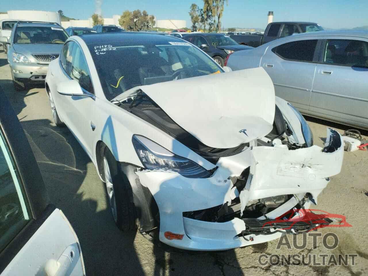 TESLA MODEL 3 2020 - 5YJ3E1EB1LF638438