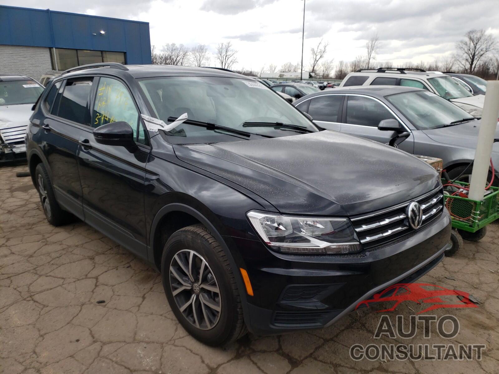 VOLKSWAGEN TIGUAN 2021 - 3VV1B7AX0MM027917