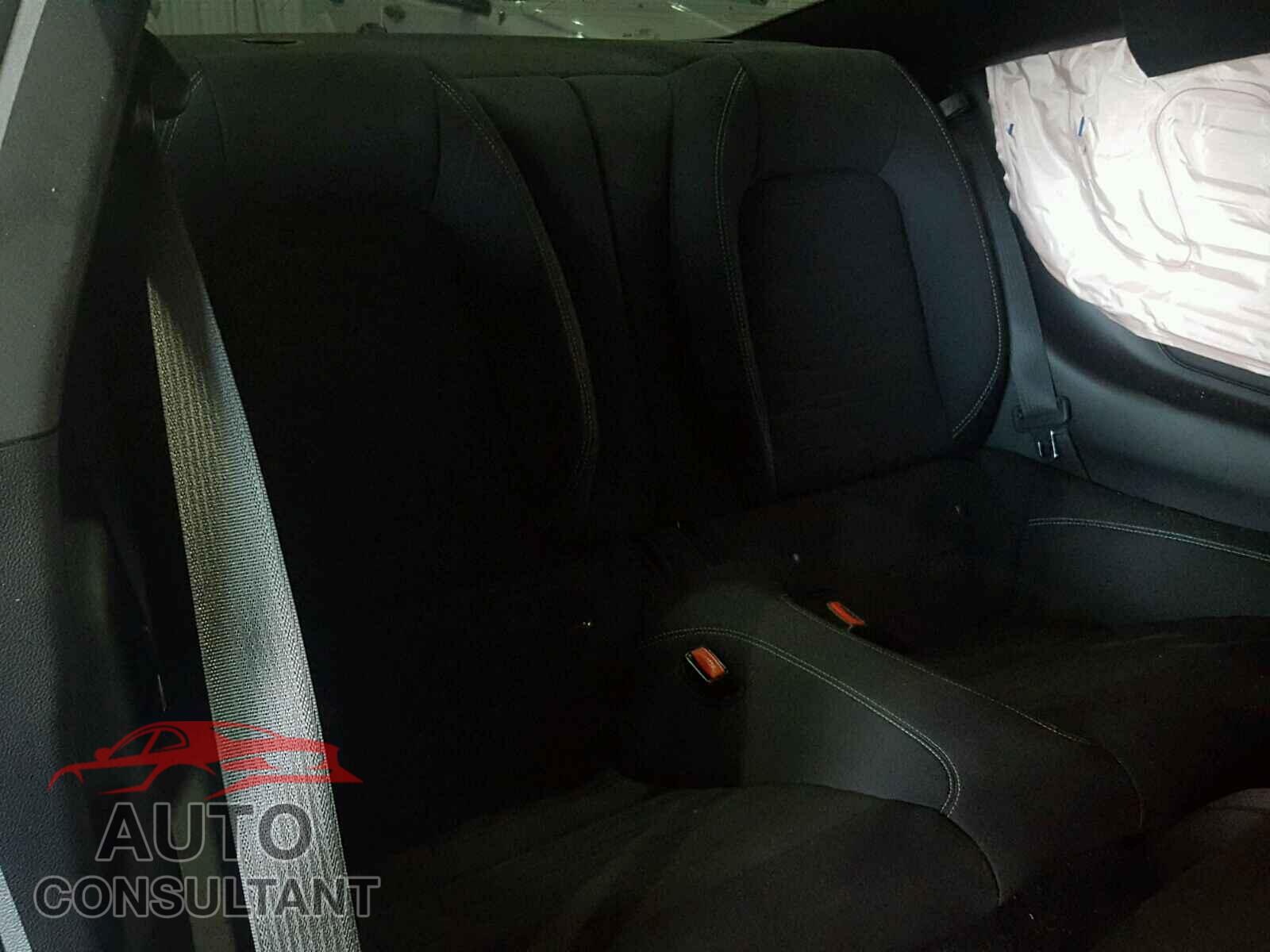 FORD MUSTANG 2017 - 1FA6P8CF3H5228406