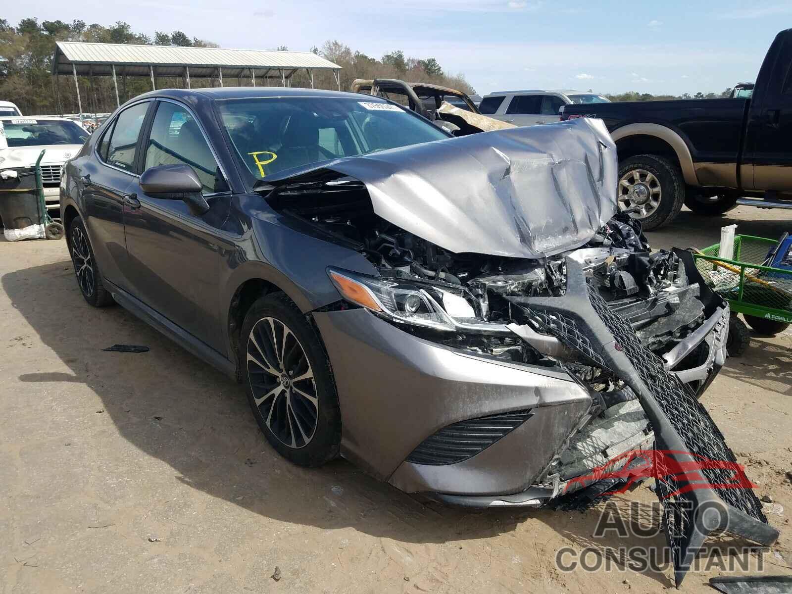 TOYOTA CAMRY 2020 - 4T1G11AK2LU904409
