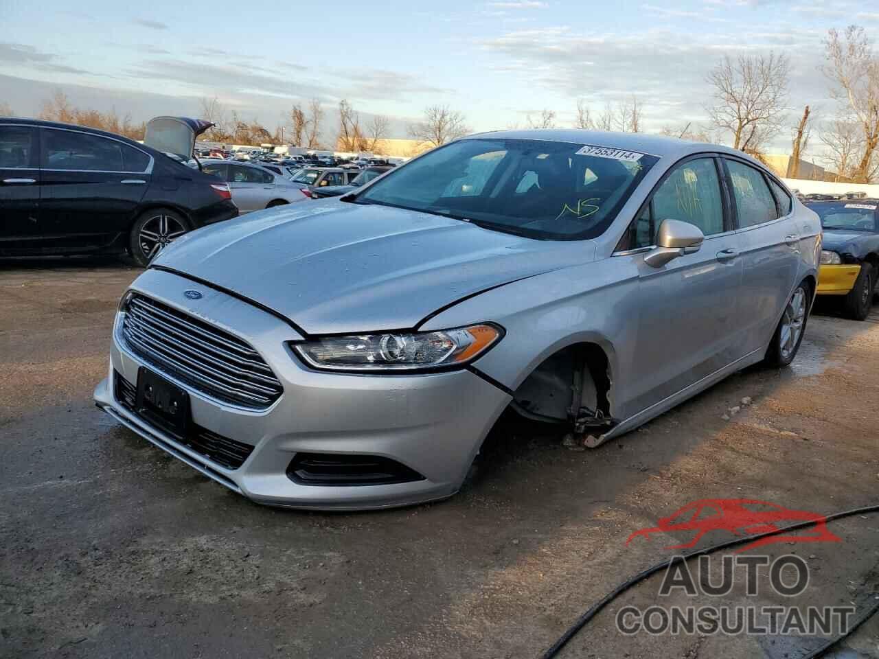 FORD FUSION 2015 - 1FA6P0H74F5126449