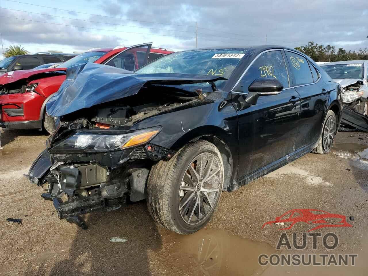 TOYOTA CAMRY 2022 - 4T1G11AK7NU643474