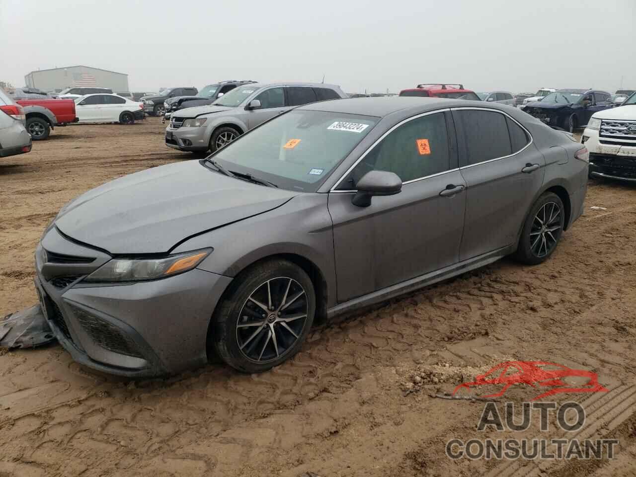 TOYOTA CAMRY 2021 - 4T1G11AK0MU513583