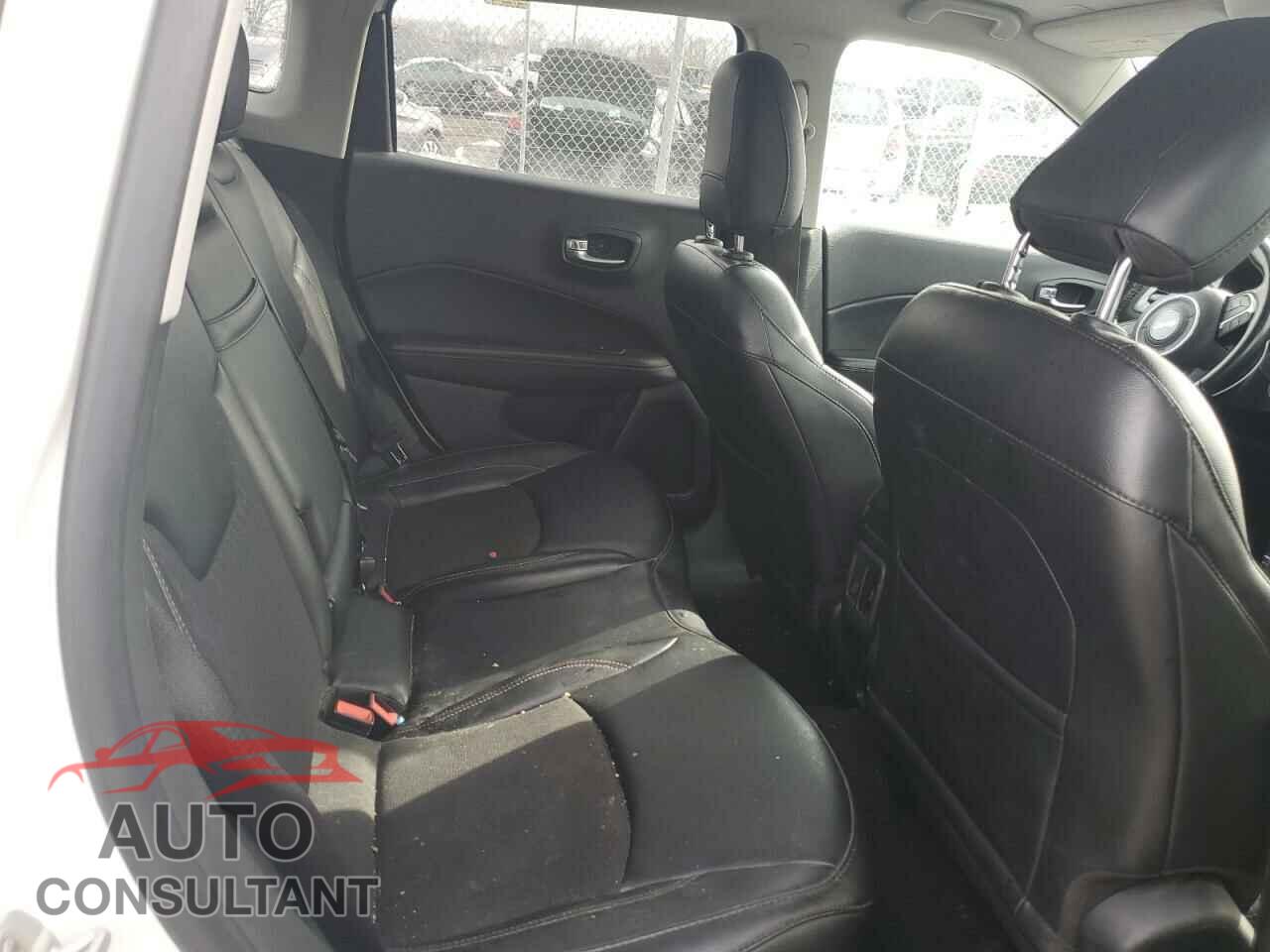 JEEP COMPASS 2019 - 3C4NJCBB7KT832900