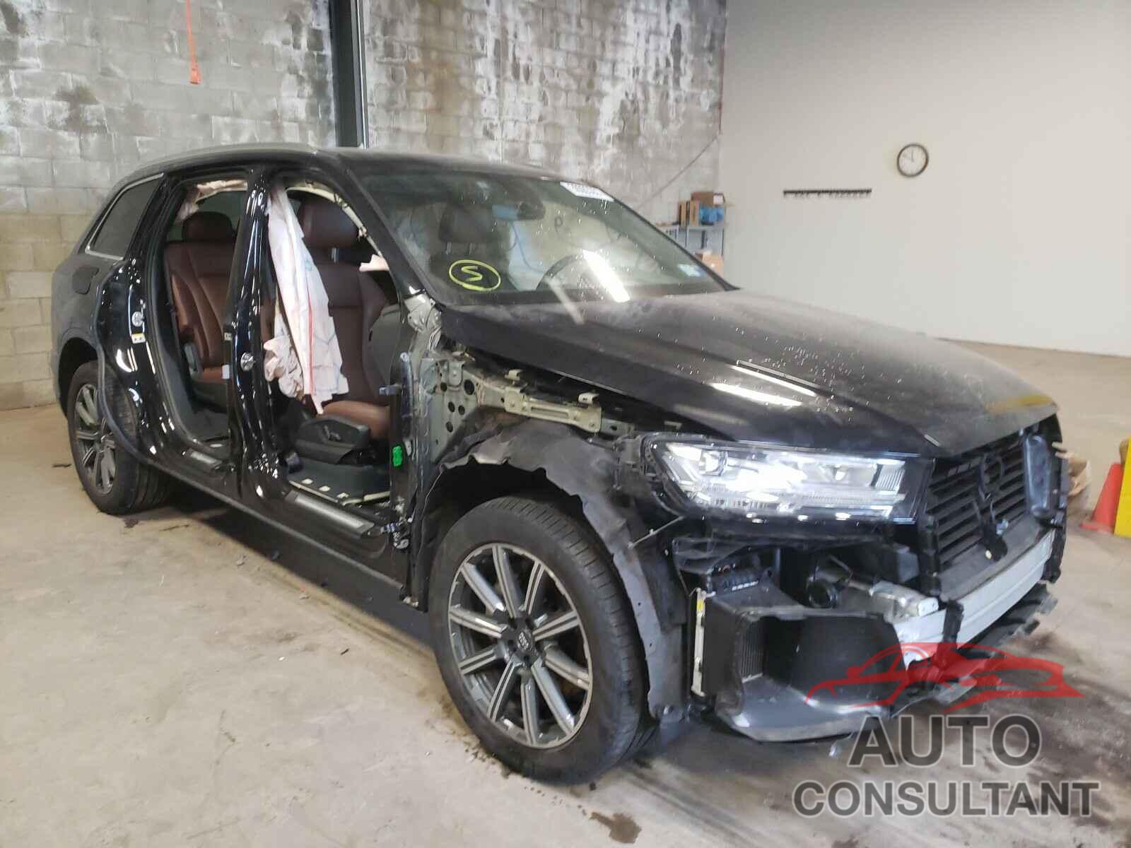 AUDI Q7 2017 - WA1LAAF77HD026579