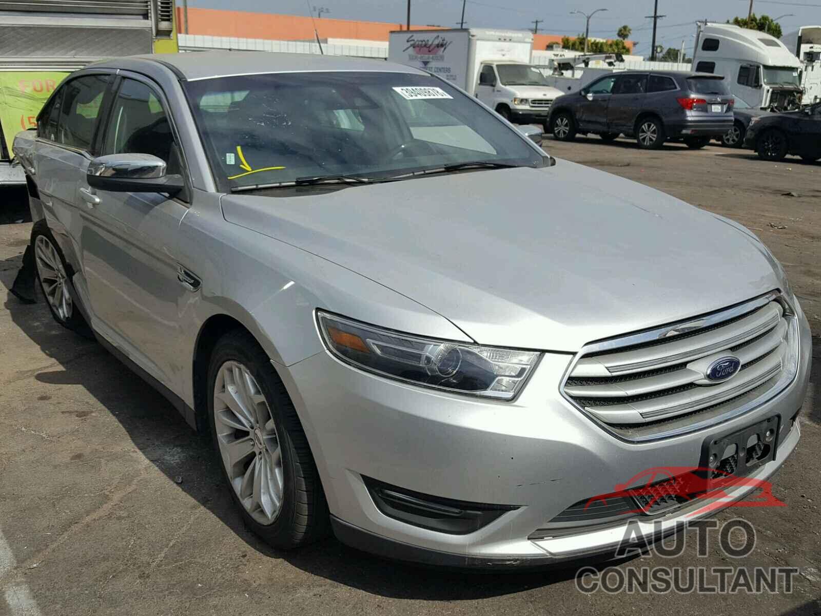 FORD TAURUS 2017 - 1FAHP2F82HG120804