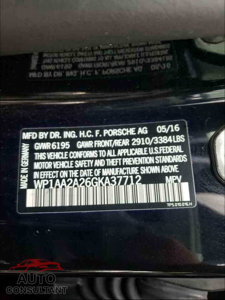 PORSCHE CAYENNE 2016 - WP1AA2A26GKA37712