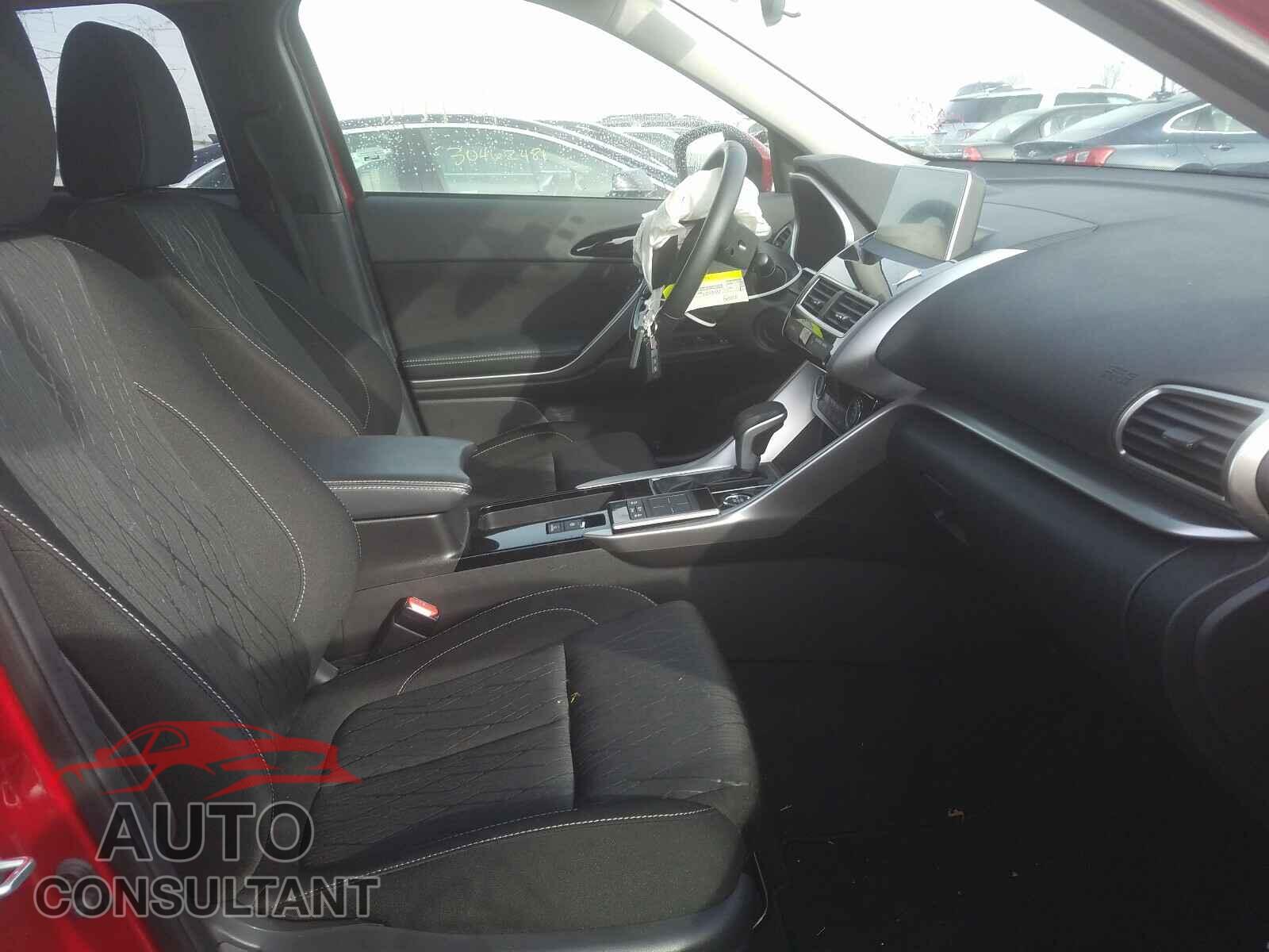 MITSUBISHI ECLIPSE 2018 - JA4AT5AA6JZ038064