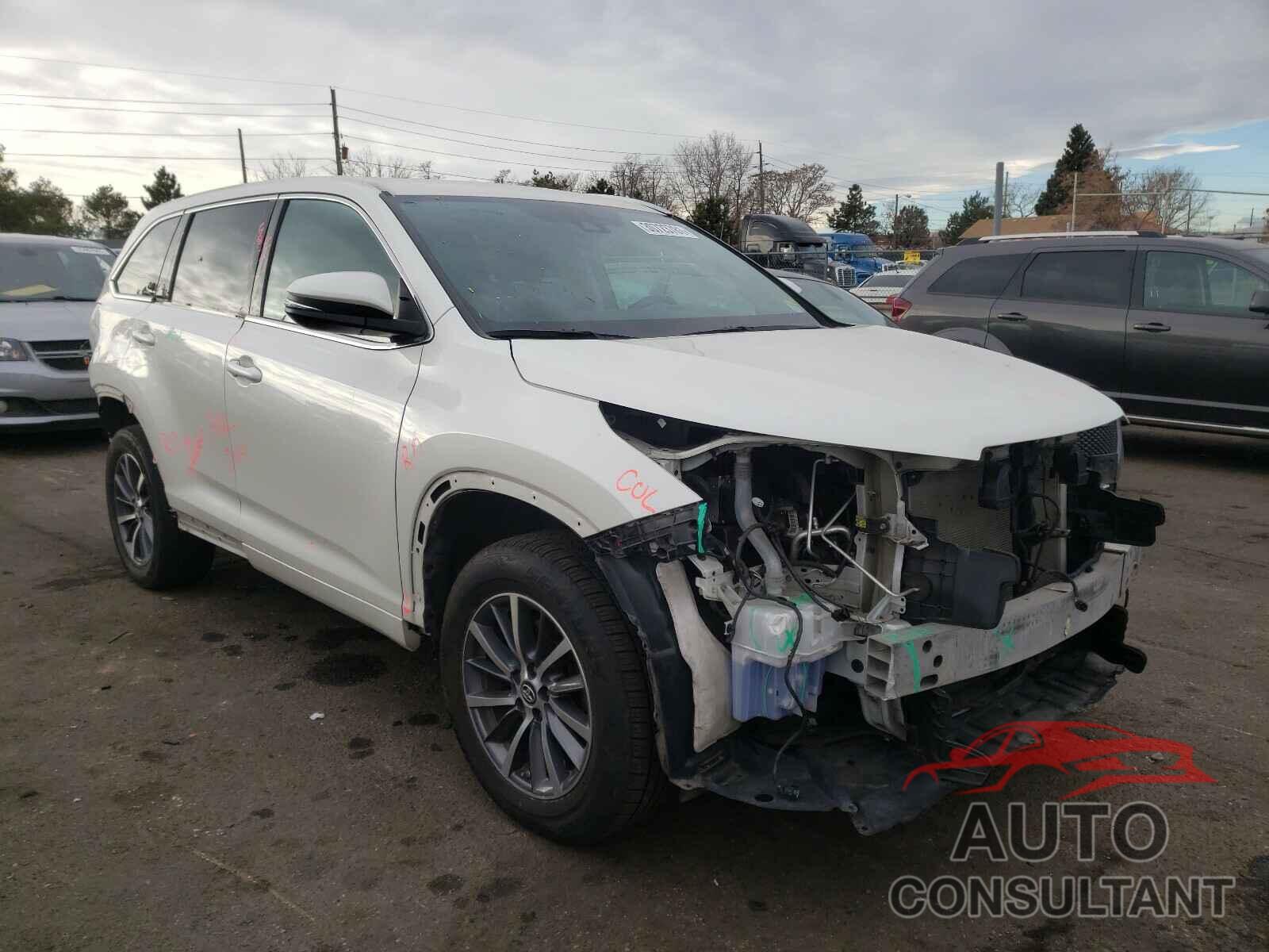 TOYOTA HIGHLANDER 2018 - 5TDJZRFH2JS552058