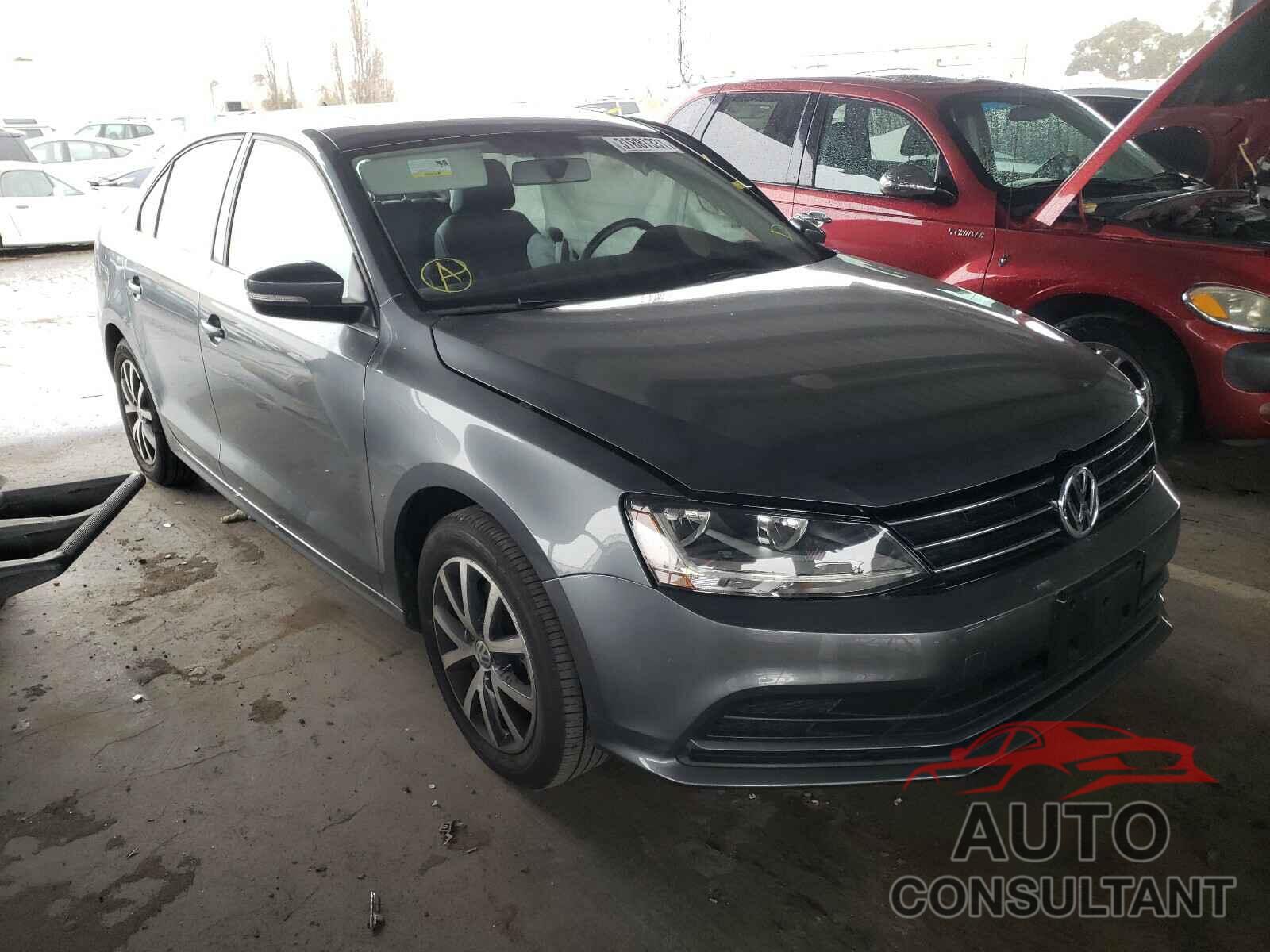 VOLKSWAGEN JETTA 2017 - 3VWDB7AJ6HM388658