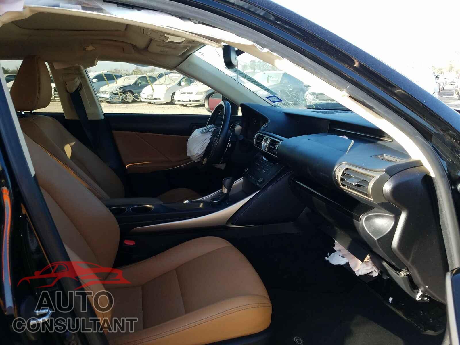 LEXUS IS 2016 - JTHBA1D28G5023027