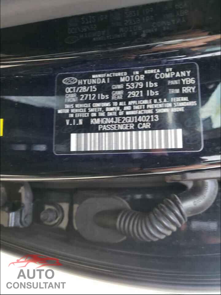 HYUNDAI GENESIS 2016 - KMHGN4JE2GU140213