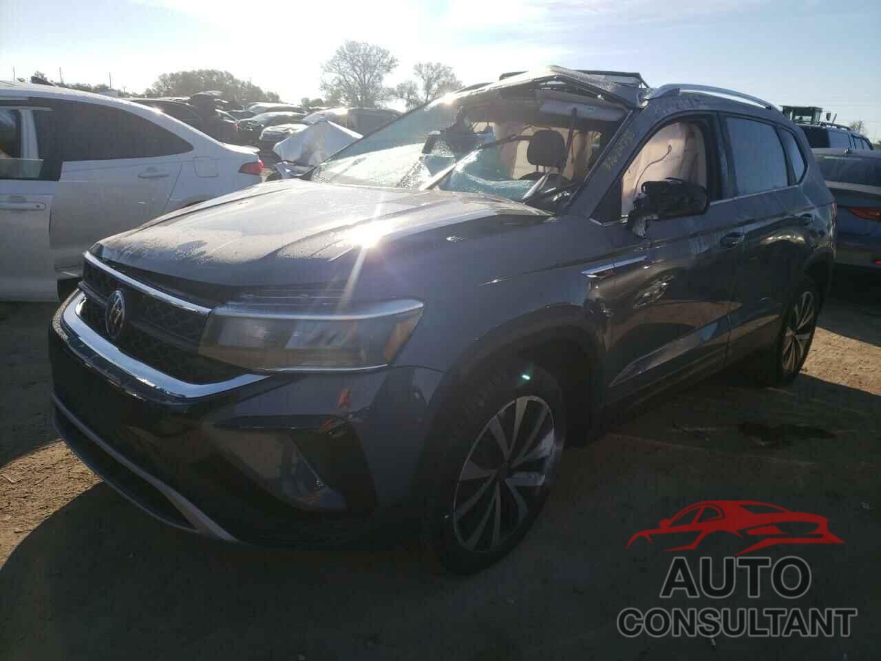 VOLKSWAGEN TAOS SE 2023 - 3VVEX7B28PM307384