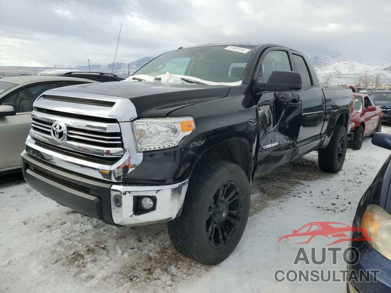 TOYOTA TUNDRA 2016 - 5TFUY5F16GX527520