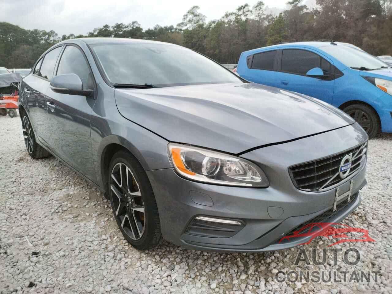 VOLVO S60 2017 - YV126MFL7H2423636