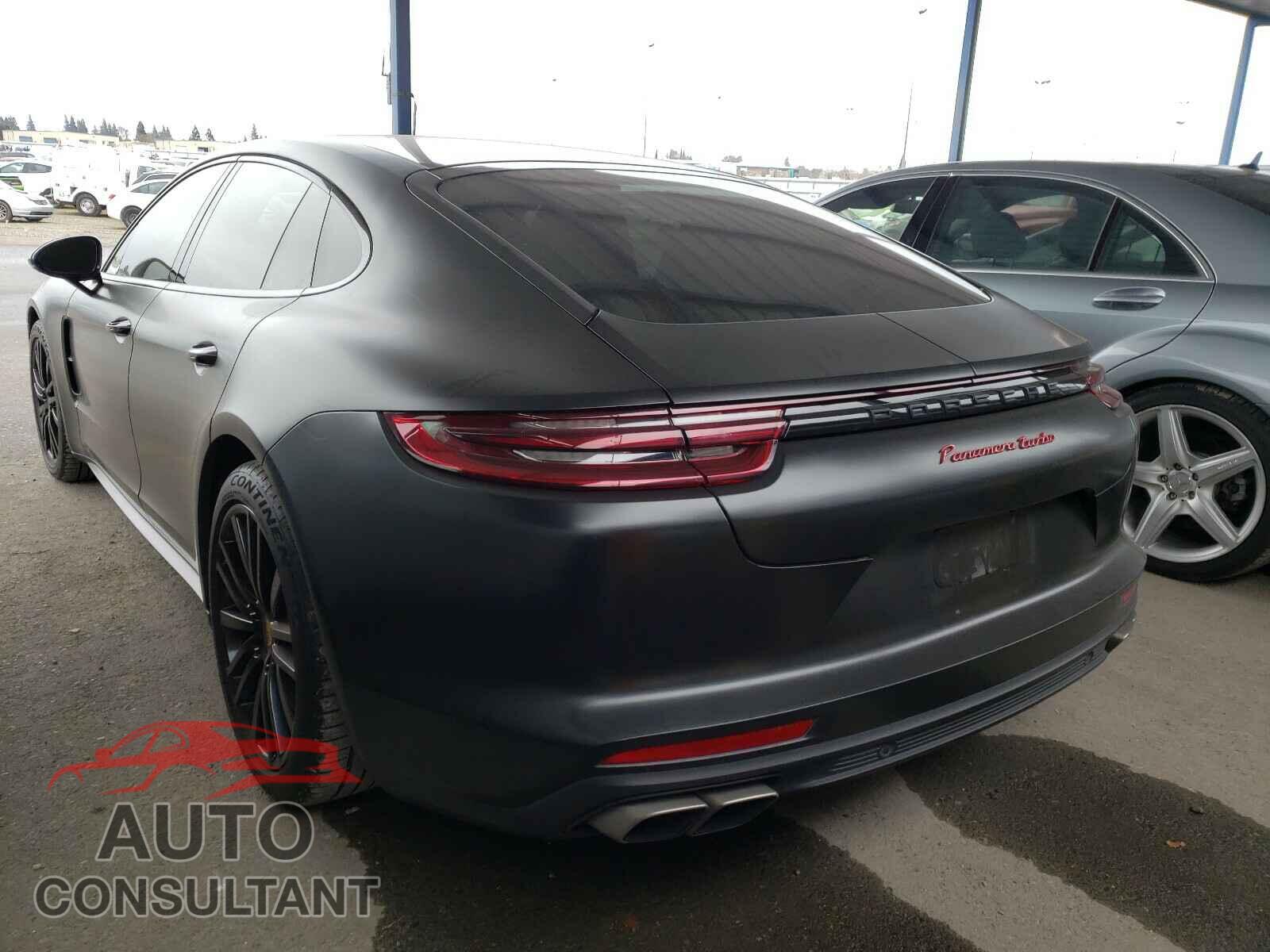 PORSCHE PANAMERA 2017 - WP0AF2A77HL150403