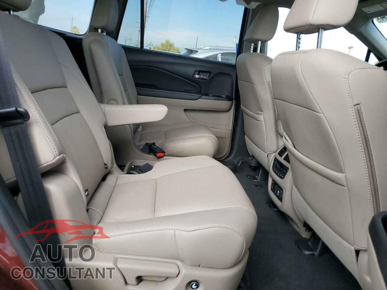 HONDA PILOT 2021 - 5FNYF6H02MB068476