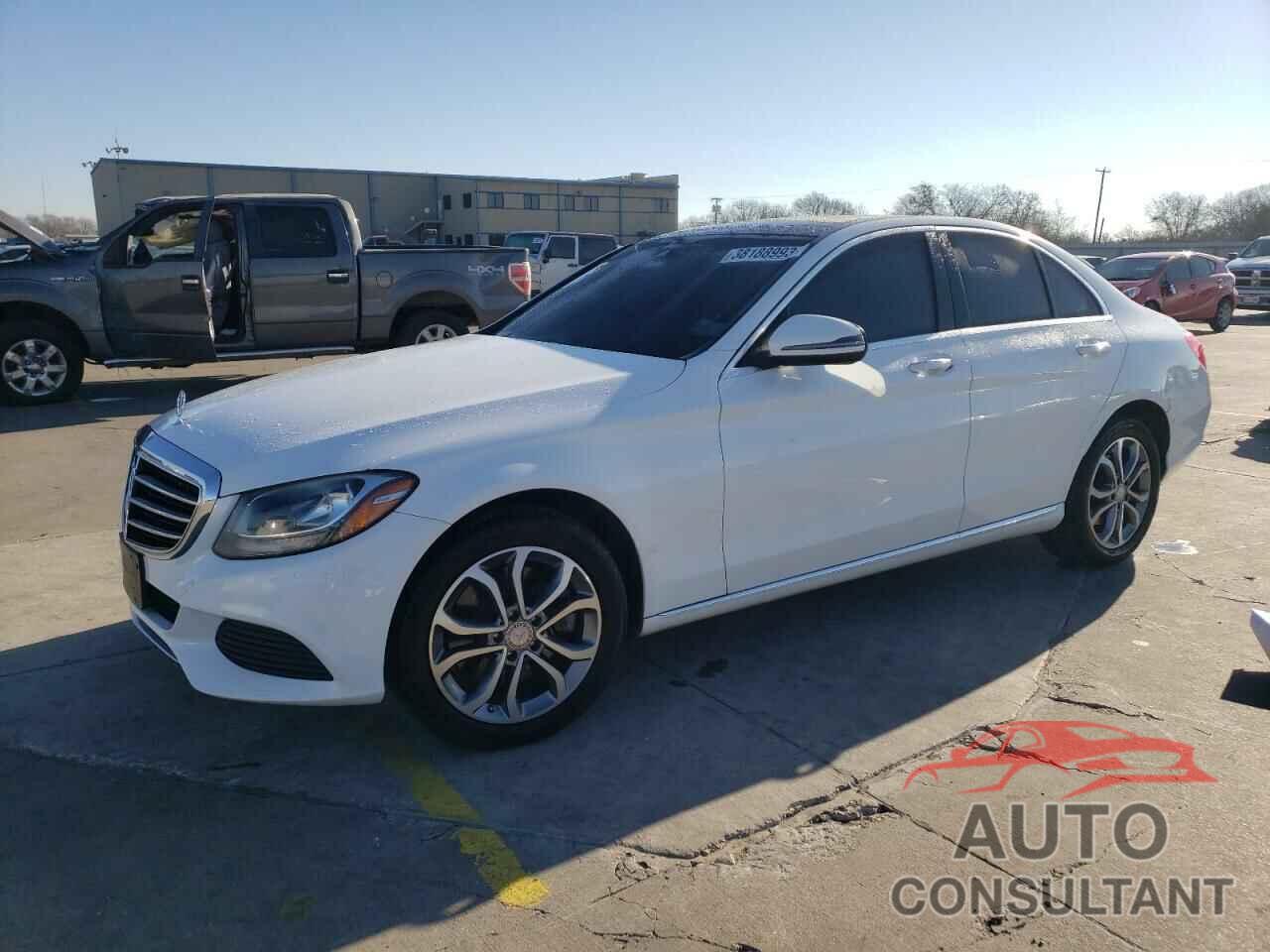 MERCEDES-BENZ C-CLASS 2016 - 55SWF4KBXGU152375