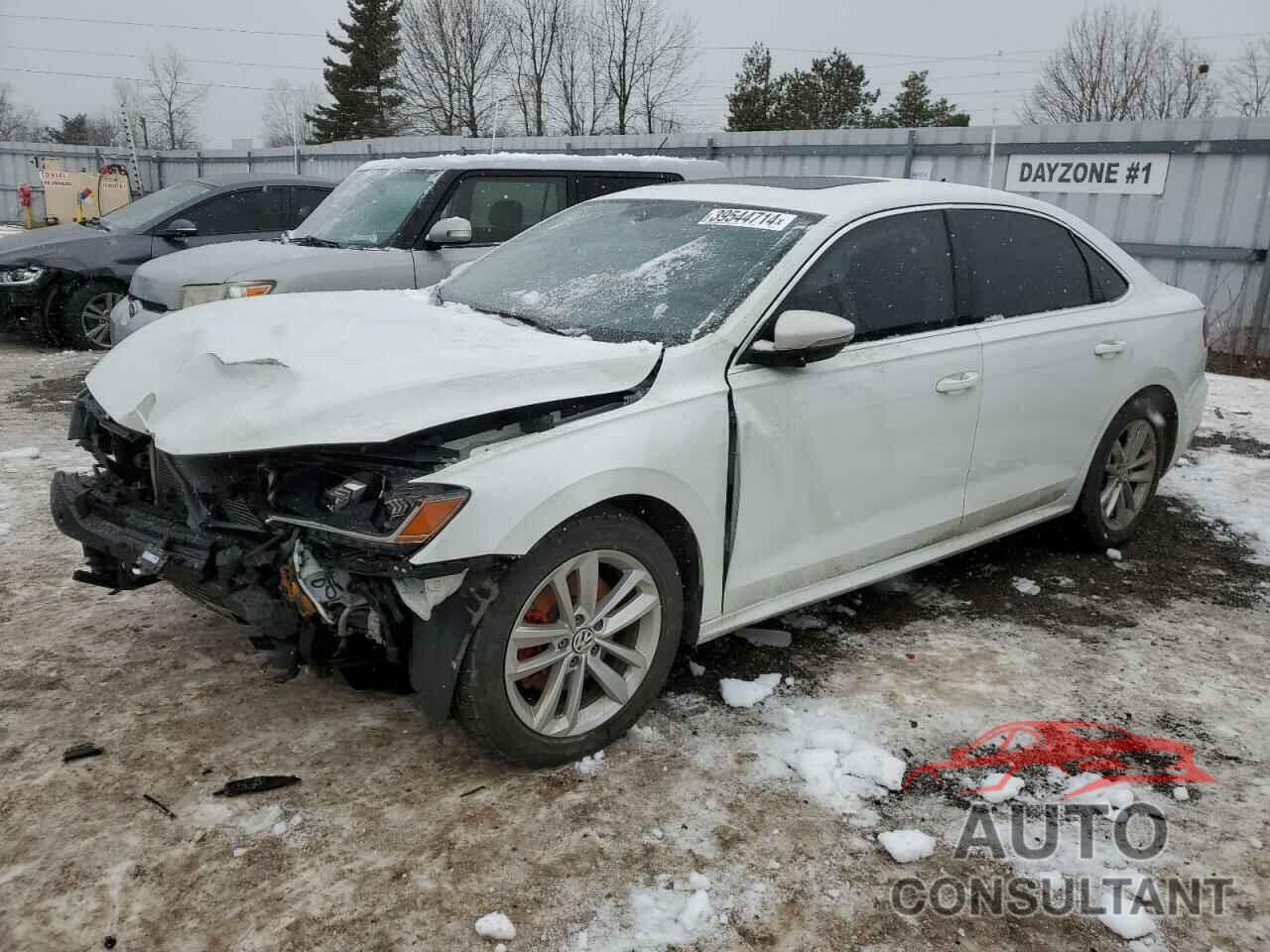 VOLKSWAGEN PASSAT 2021 - 1VWBA7A35MC009849
