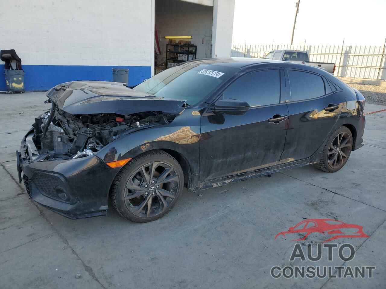 HONDA CIVIC 2018 - SHHFK7G42JU203415