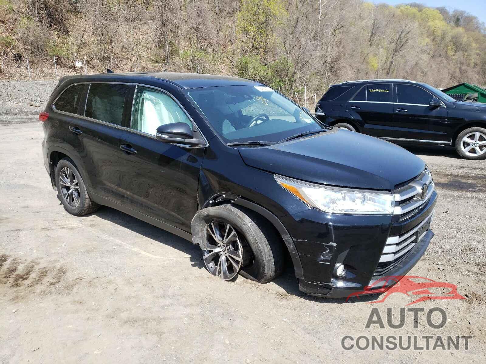 TOYOTA HIGHLANDER 2019 - 5TDBZRFH7KS917114