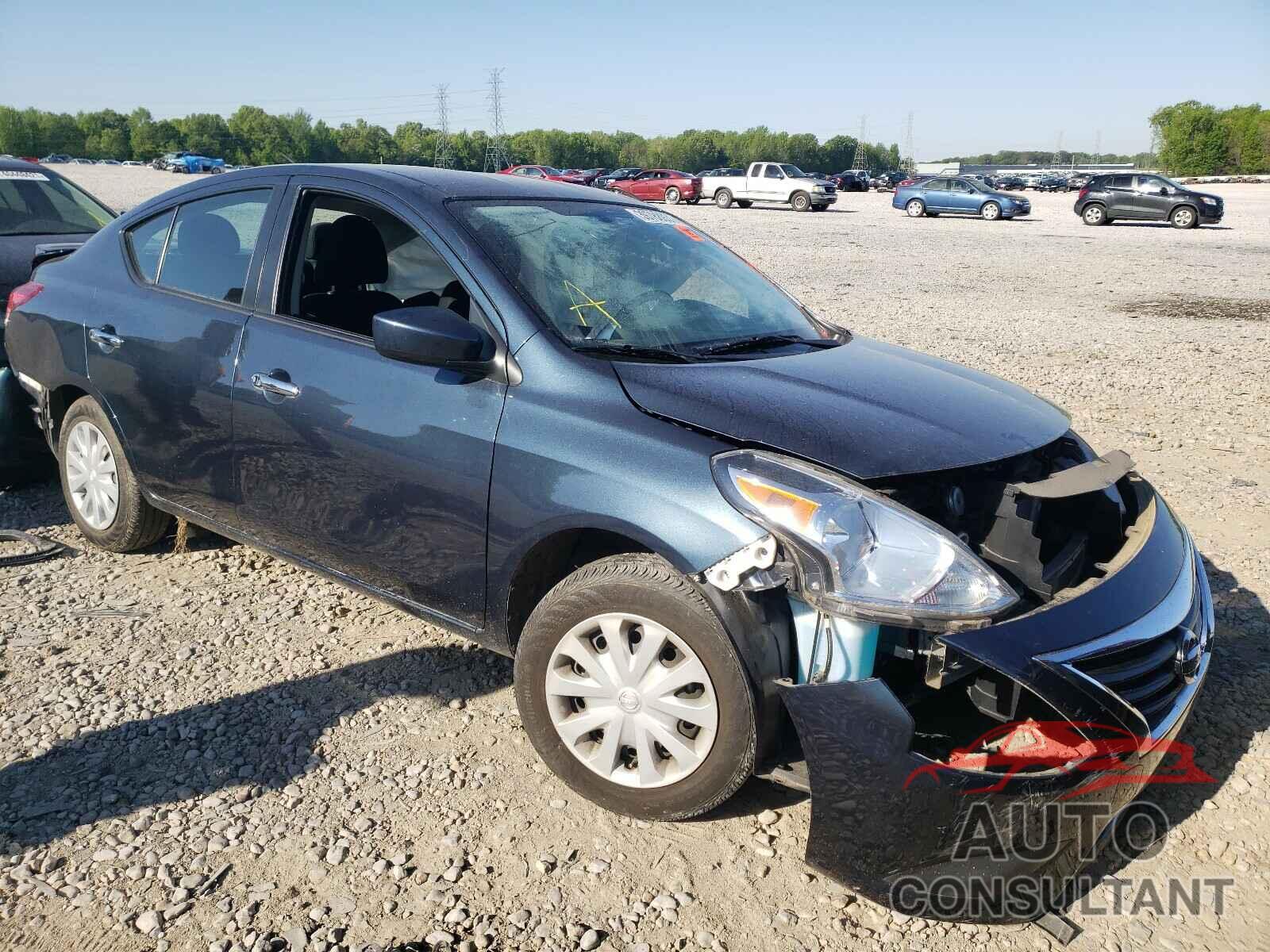 NISSAN VERSA 2017 - 3N1CN7AP2HL829544