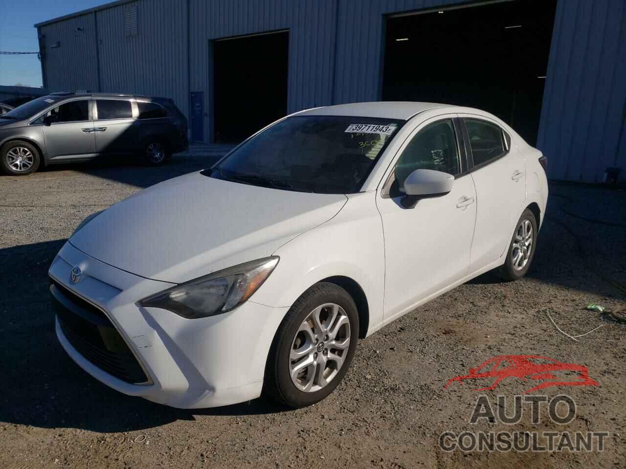 TOYOTA YARIS 2017 - 3MYDLBYV6HY164974
