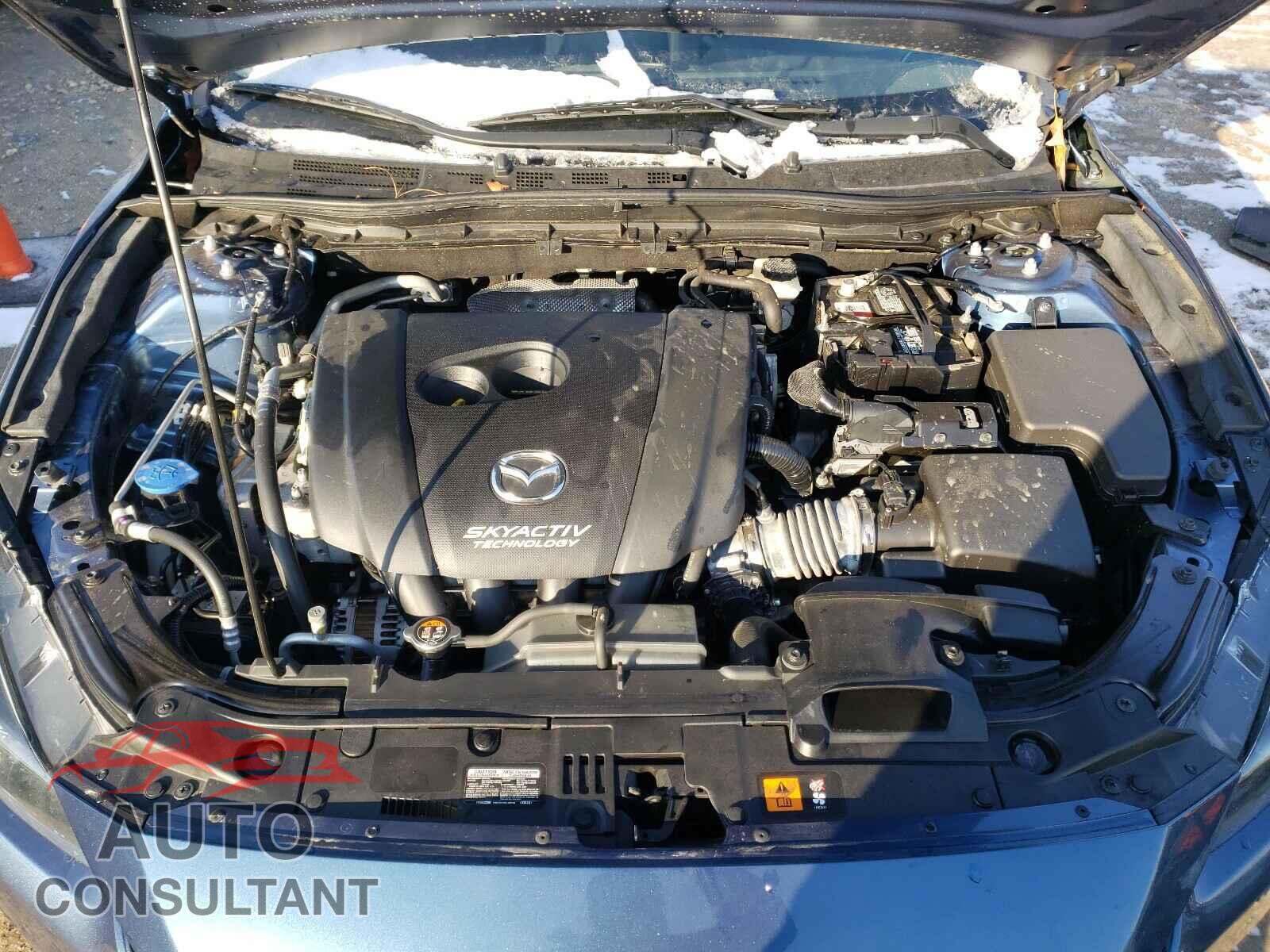 MAZDA 3 2017 - 3MZBN1L39HM140348